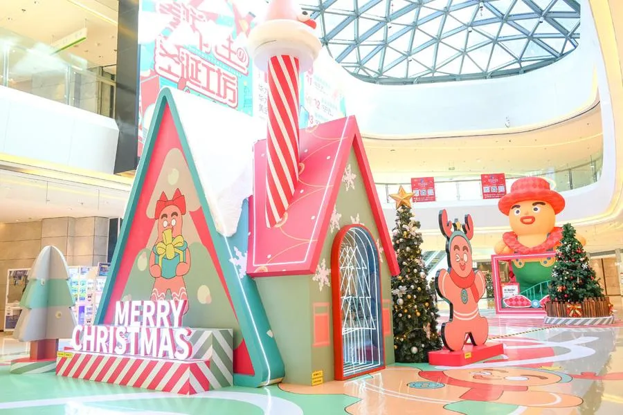 Grand Mall Atrium Christmas Theme Installation – Whimsical Pop-Art Candy Cabin Set with Towering Can