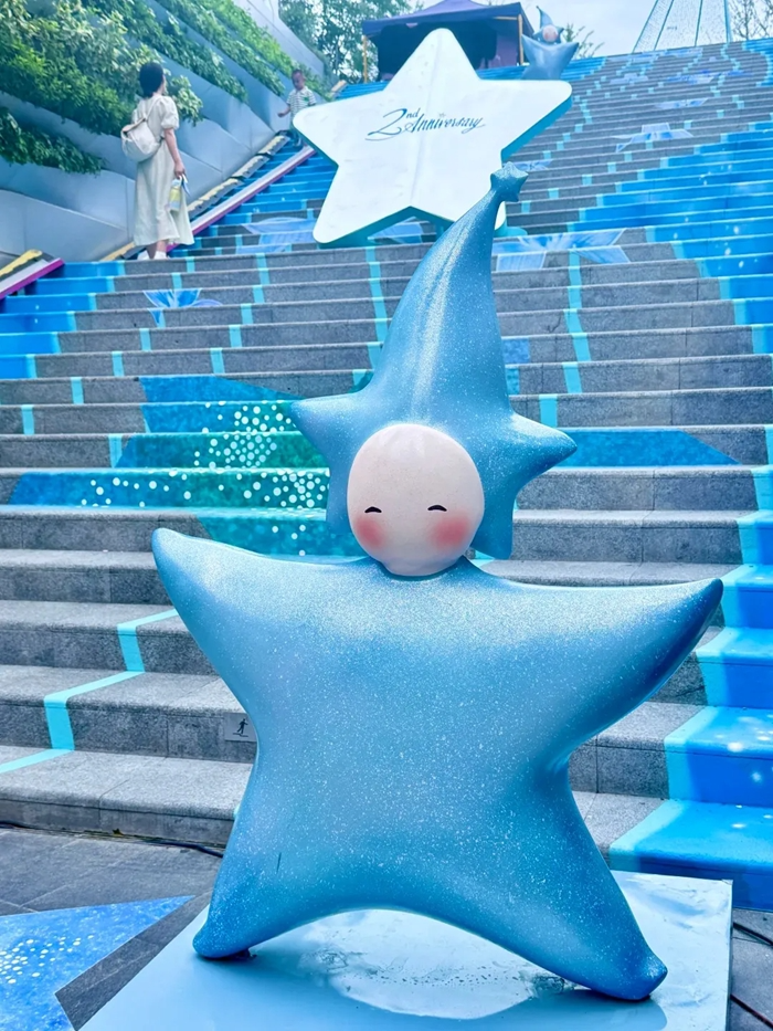 这个星星人也太梦幻了叭✨武昌万象城许愿泉_1_星辰_来自小红书网页版.webp