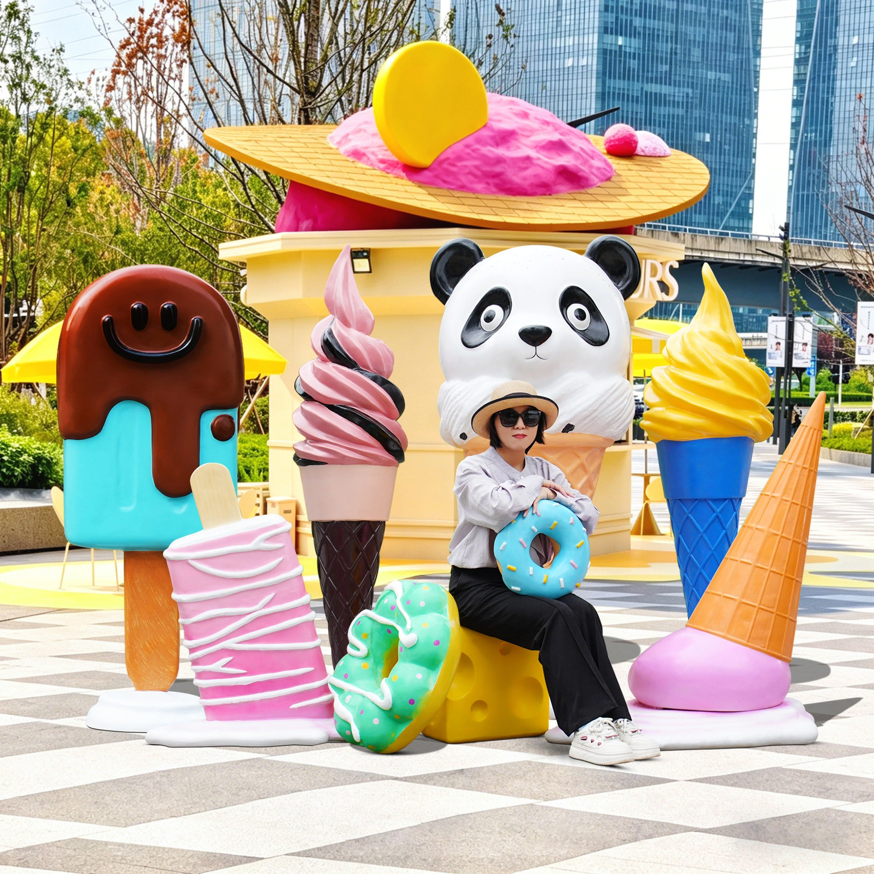 3D Gelato Statue | Oversized Fiberglass Dessert Sculpture for Storefront Decoration